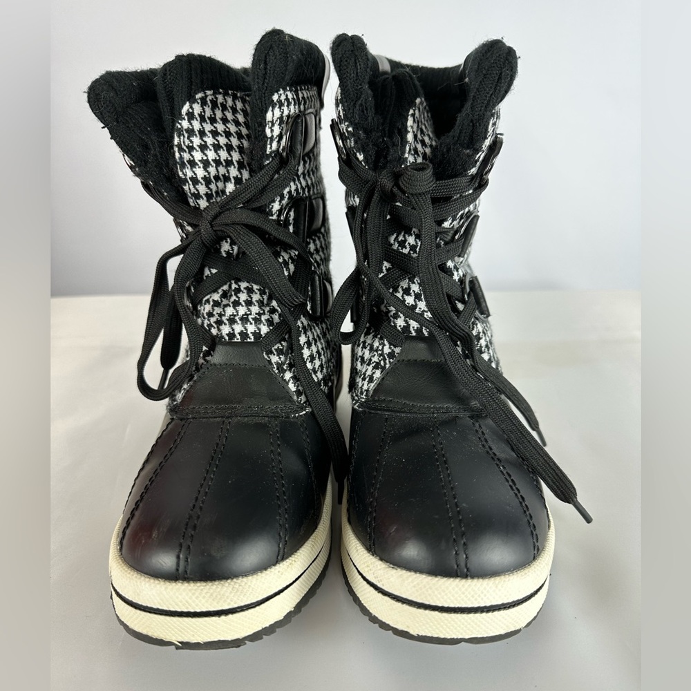 London Fog Winter Boots Size 7